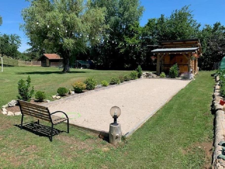 Gite Chalet, Au Doubs Logis Pierrefontaine-les-Varans Dış mekan fotoğraf